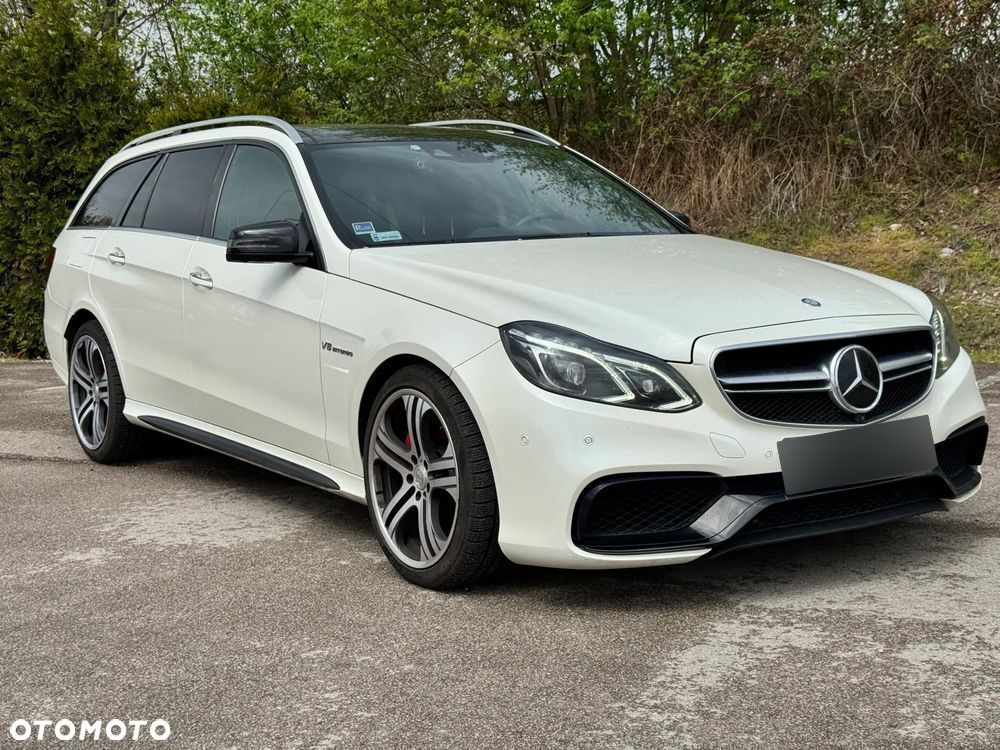 Mercedes-Benz Klasa E 63 AMG S 4-Matic - 4