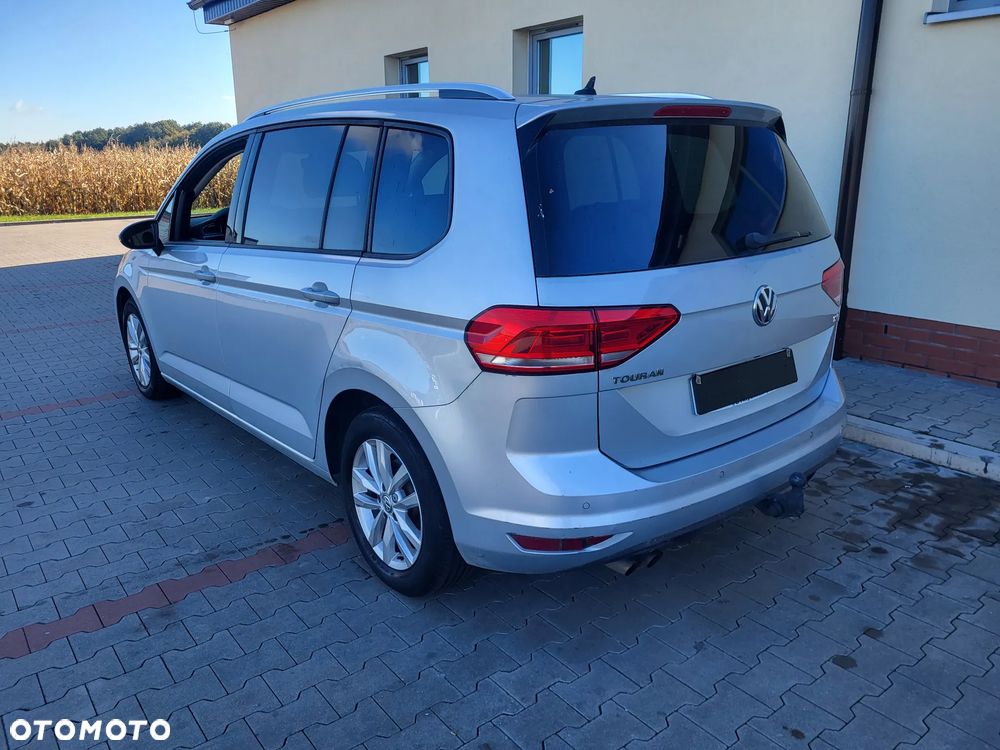 Volkswagen Touran 1.4 TSI (BlueMotion Technology) DSG Comfortline - 3