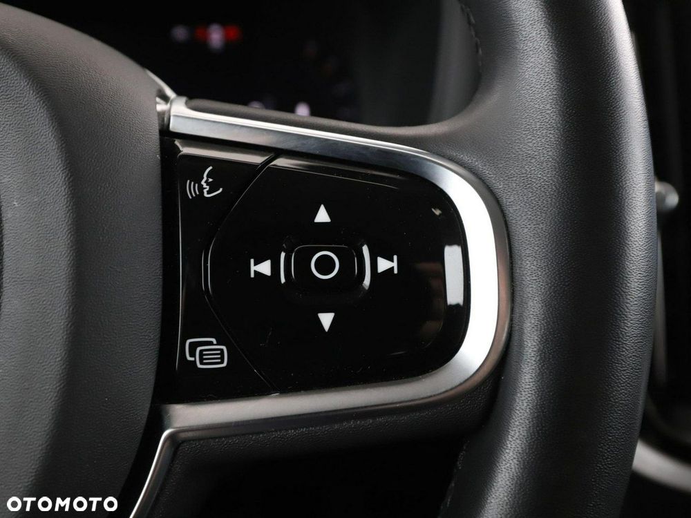 Volvo V60 B4 D Plus Dark - 30