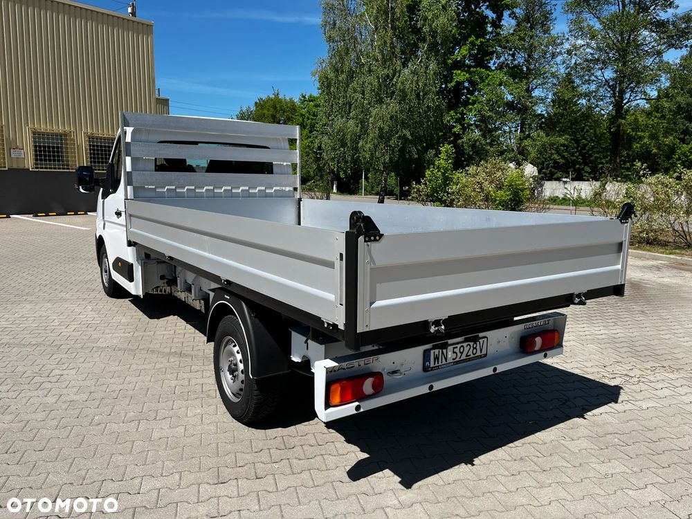 Renault Master - 11