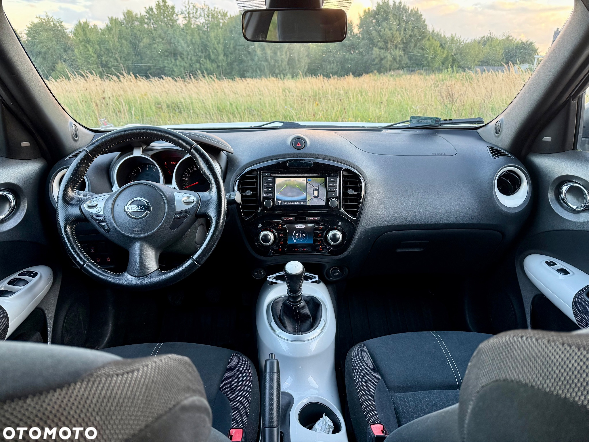 Nissan Juke 1.2 DIG-T N-Connecta EU6 - 13
