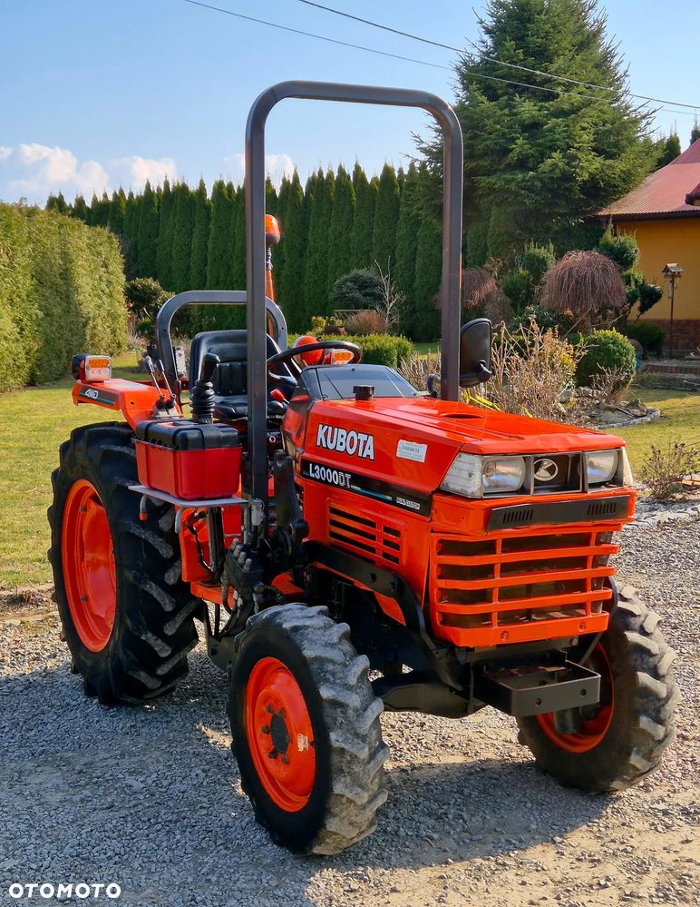 Kubota L3000DT - 2