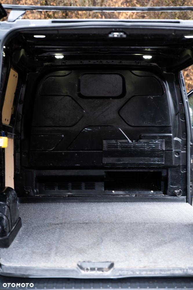 Ford Transit Custom - 16
