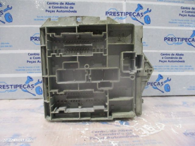 Caixa Fusiveis 51724394 FIAT STILO VAN 2004 1.9JTD 120CV 3P CINZA - 2
