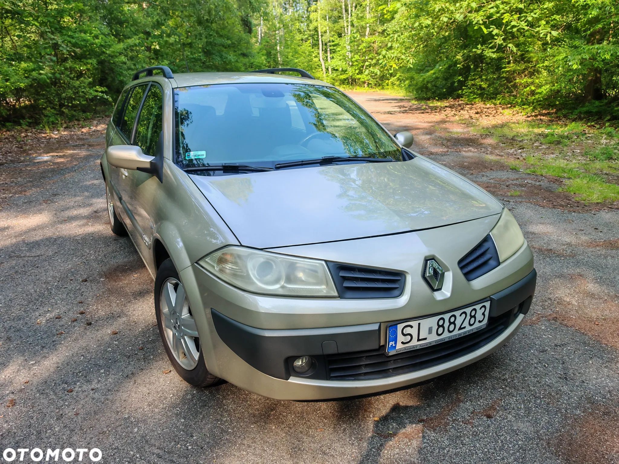 Renault Megane 1.6 Grandtour Privilege - 1