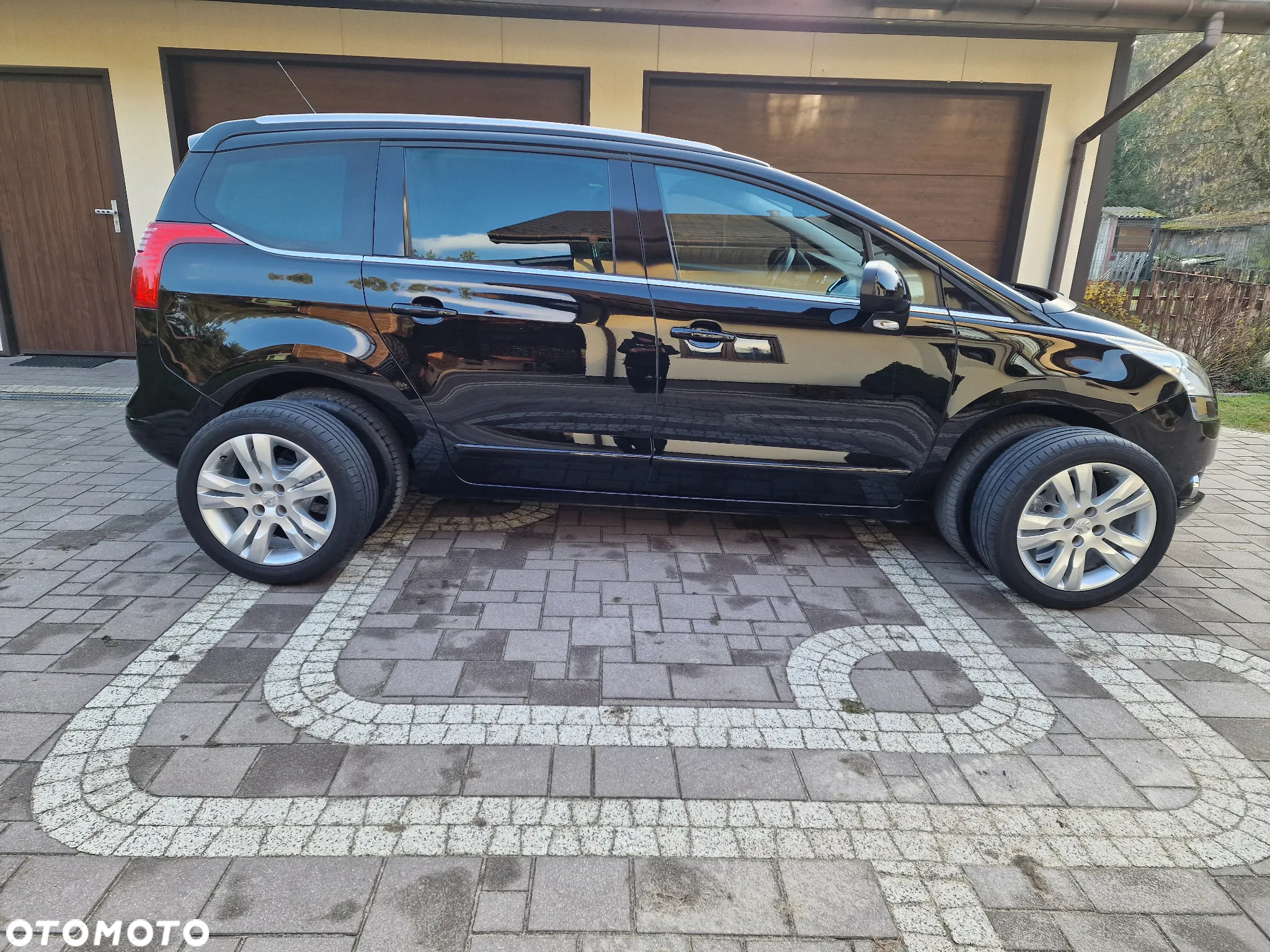 Peugeot 5008 2.0 HDi Allure 7os - 36