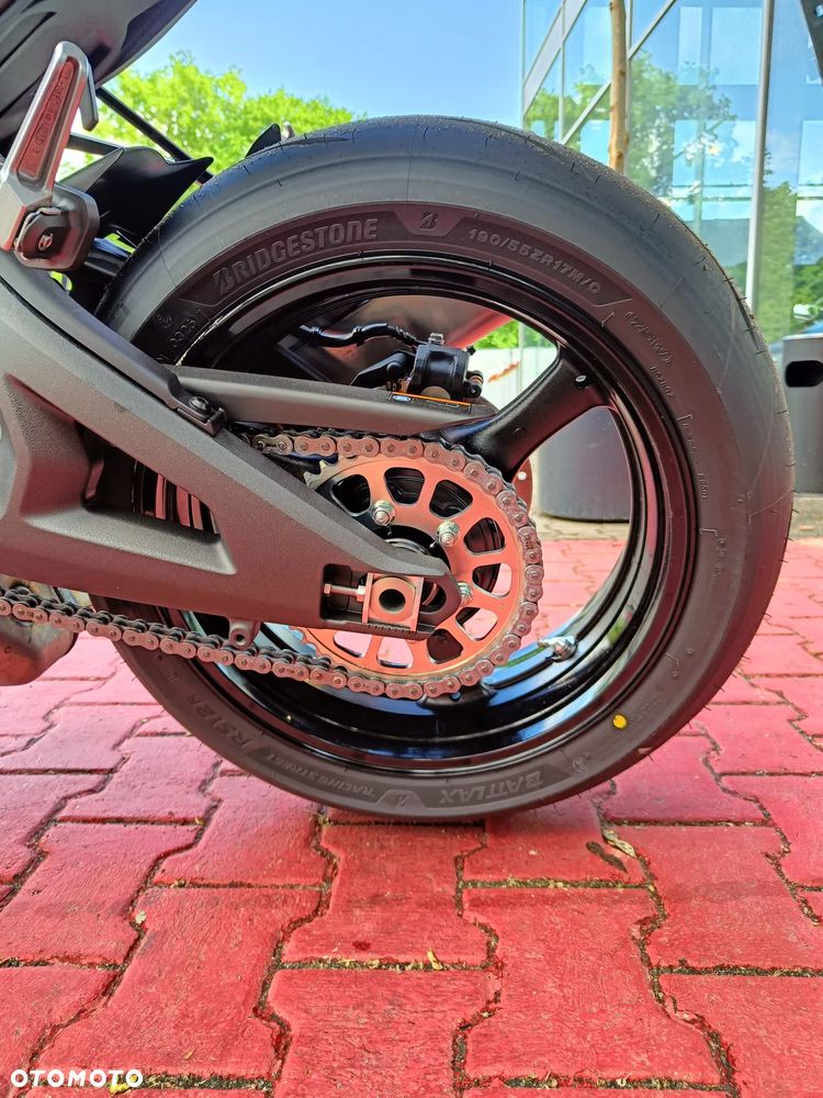 Kawasaki Ninja - 24