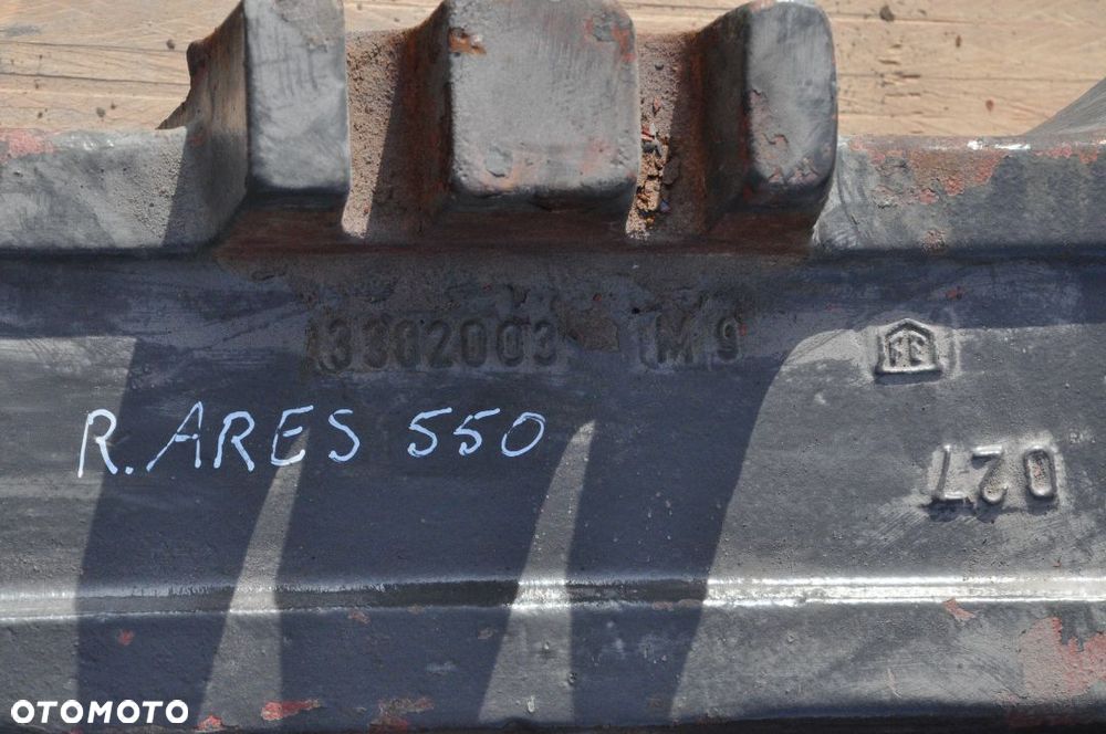OBUDOWA ZWOLNICA OBUDOWA RENAULT ARES 550 3382022 / 3380023 - 4
