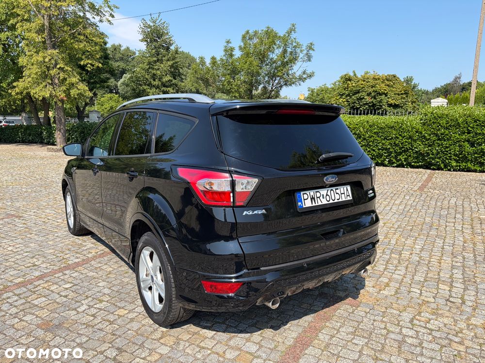 Ford Kuga 1.5 EcoBoost 4x4 Black & Silver - 3