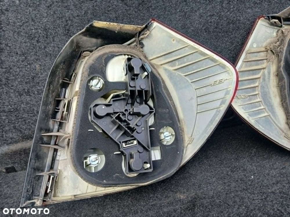 BMW E87 lampa tylna lewa, prawa - 5
