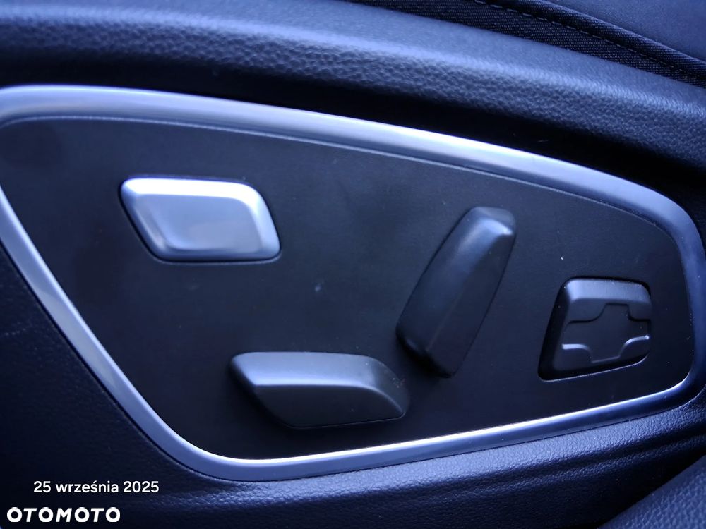 Renault Rafale 1.2 E-Tech PHEV 4x4 300 atelier Alpine MMT - 32
