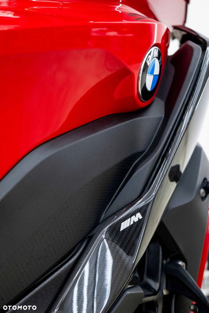 BMW XR - 16