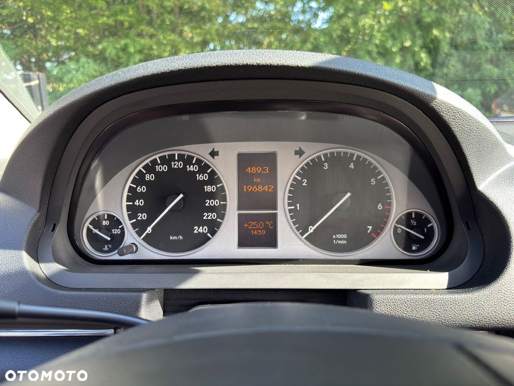 Mercedes-Benz Klasa B 200 Autotronic - 6