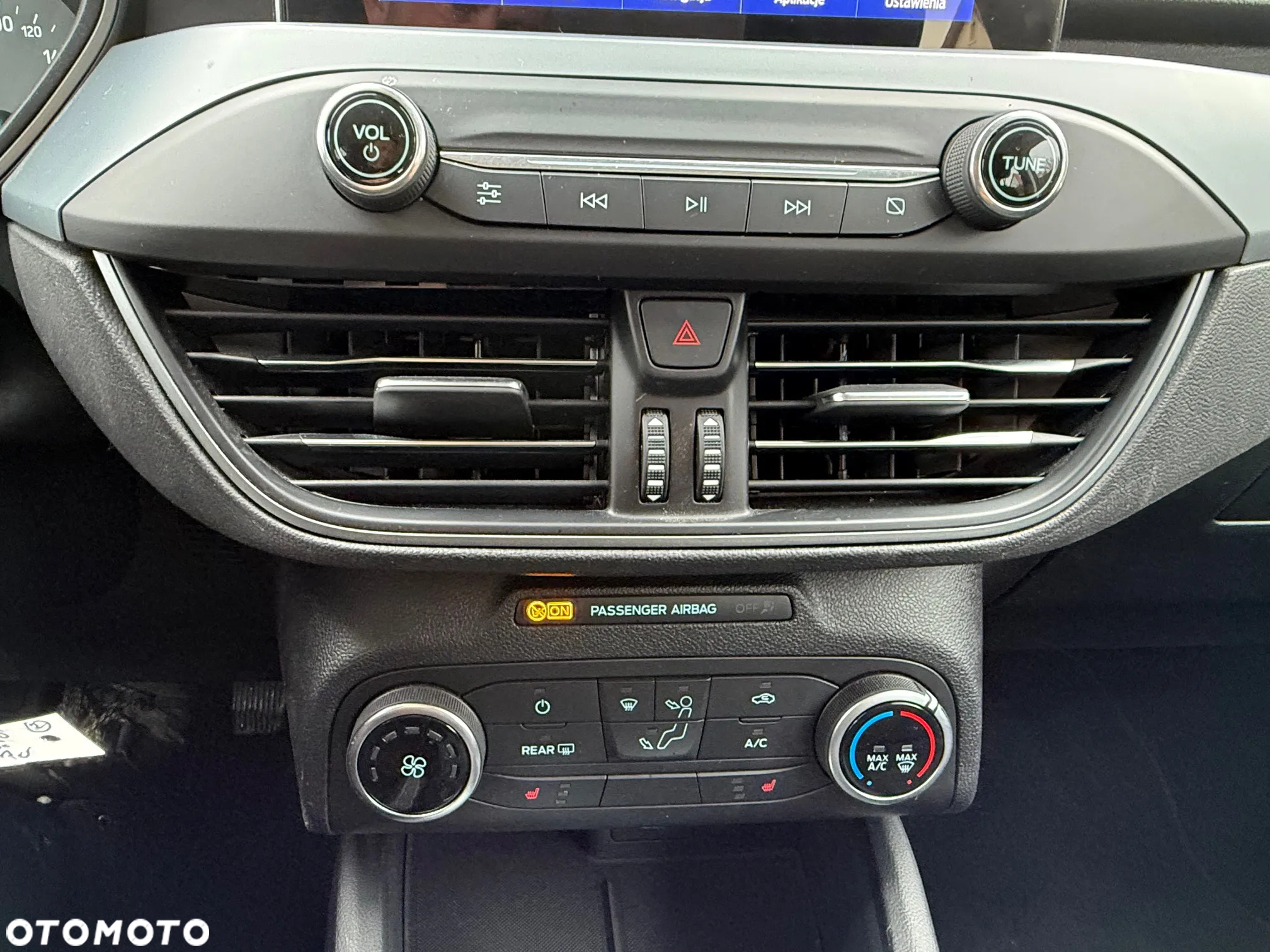 Ford Focus - 19