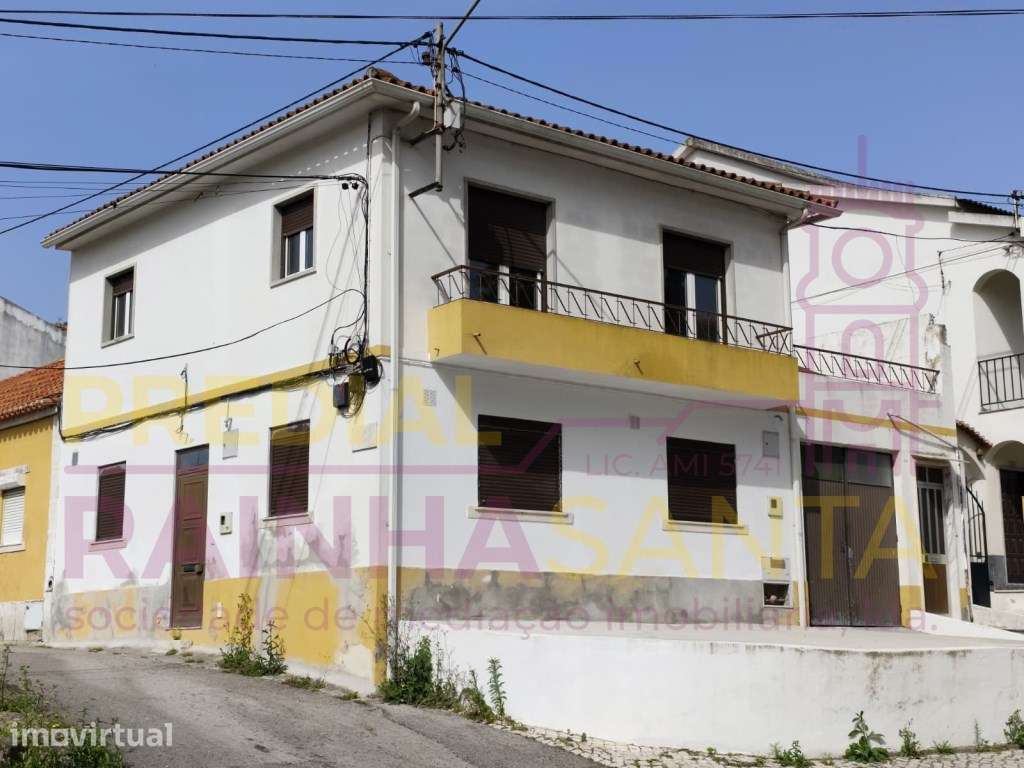 Moradia Bi Familiar T4 Santarém - Grande imagem: 2/21