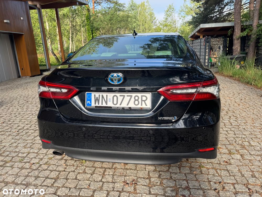 Toyota Camry 2.5 Hybrid Executive CVT - 3