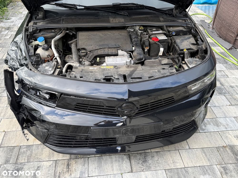 Opel Astra 1.2 T GS Line S&S - 11