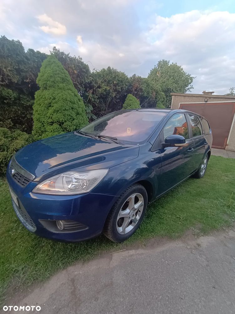 Ford Focus 2.0 TDCi Ghia DPF - 2