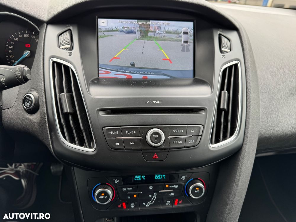 Ford Focus 1.5 EcoBoost Start-Stopp-System Titanium - 38