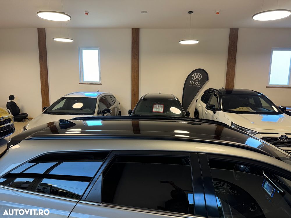 Toyota Auris 1.8 VVT-i Hybrid Automatik Touring Sports Team Deutschland - 37