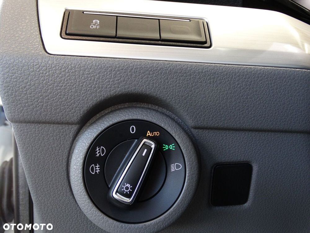 Volkswagen California - 16
