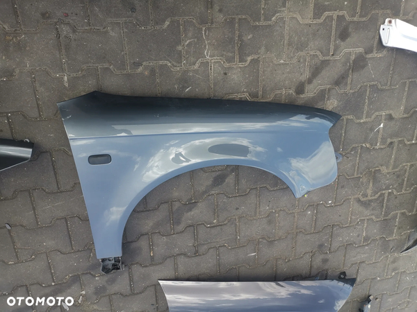 Błotnik Prawy AUDI A3 8P0 2003- Sportback 3D