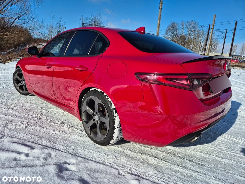 Alfa Romeo Giulia 2.2 D Turbo Super - 13