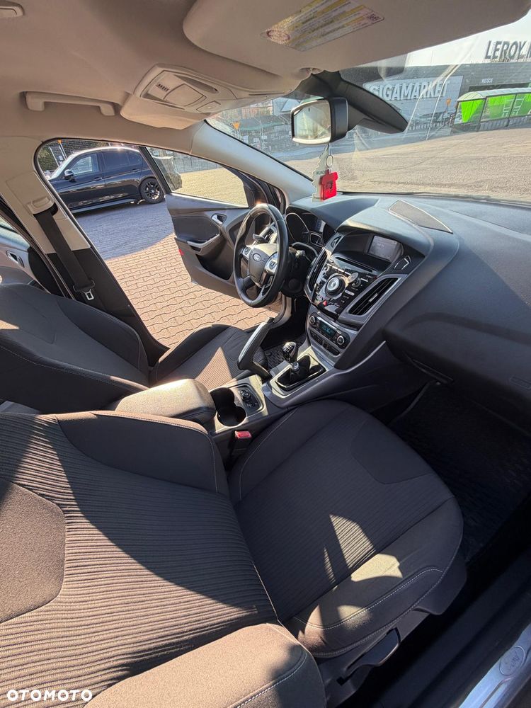 Ford Focus 1.6 EcoBoost Trend - 10