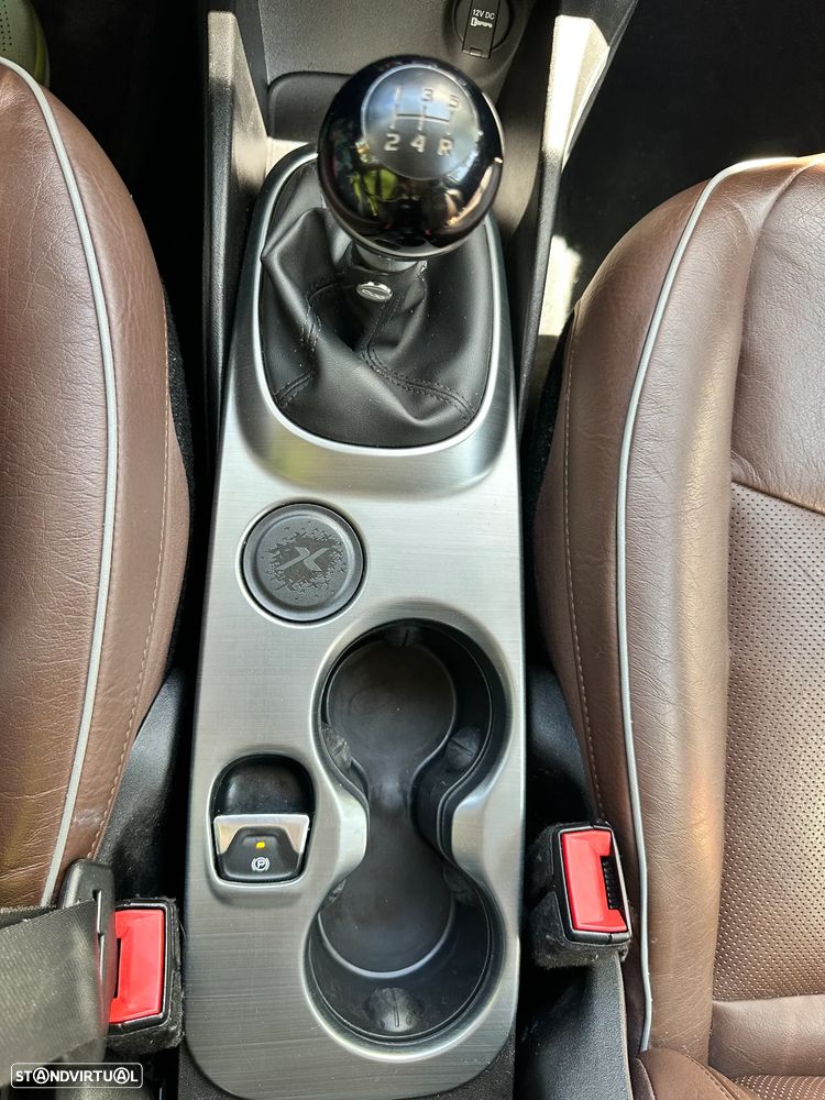 Fiat 500X 1.3 MJ City Cross S&S - 17