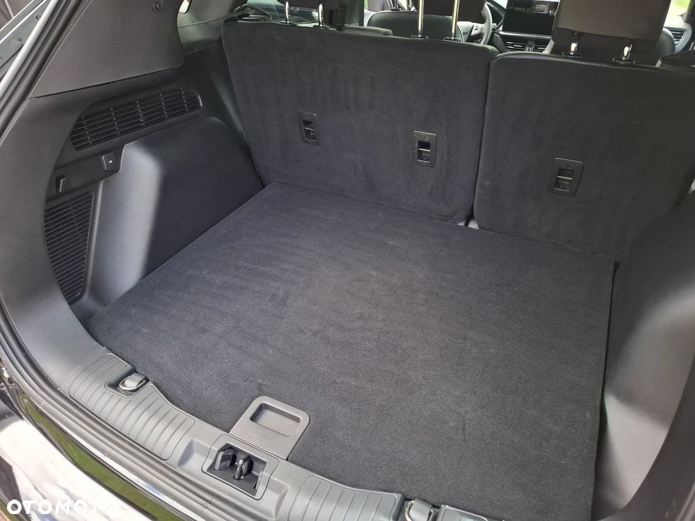 Ford Kuga 2.0 EcoBoost AWD ST-Line ASS - 21