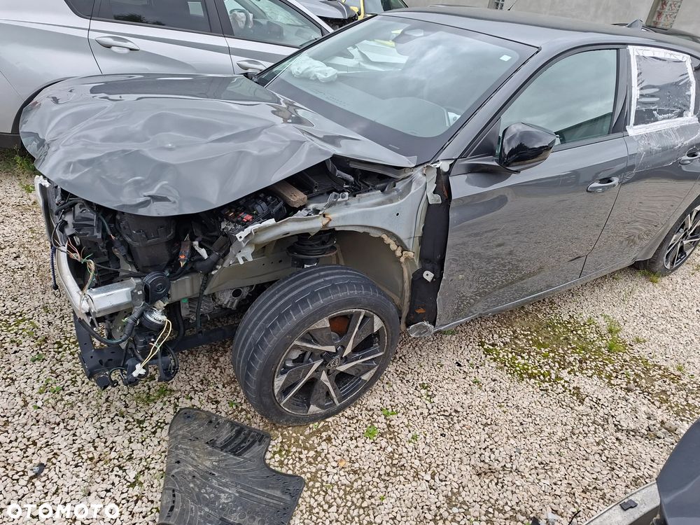 Peugeot 308 - 2