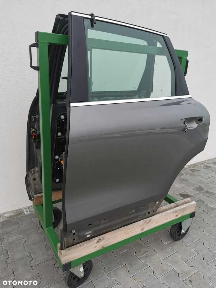 VW TOUAREG II 7P 10-18R DRZWI TYL TYLNE LEWE SZARE LM7W 7P0833311 - 3