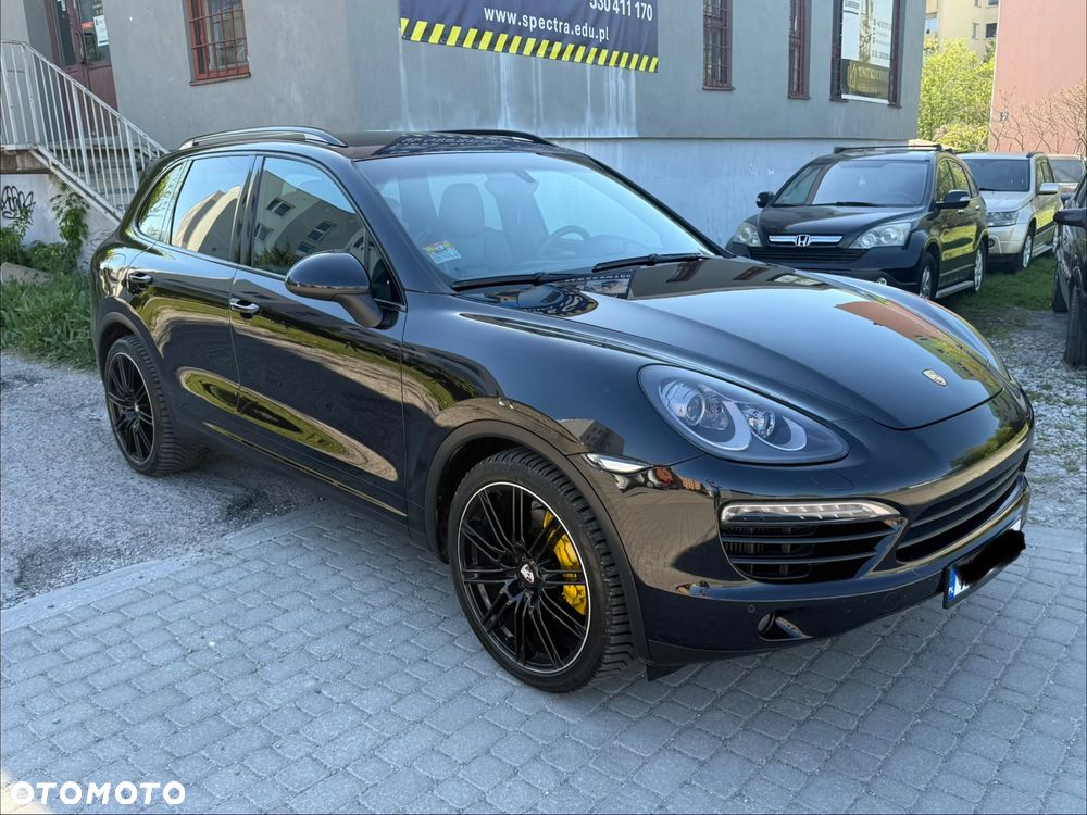 Porsche Cayenne - 8