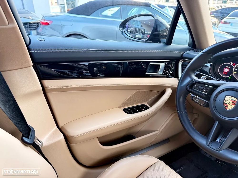 Porsche Panamera 4 E-Hybrid Platinum Edition - 13