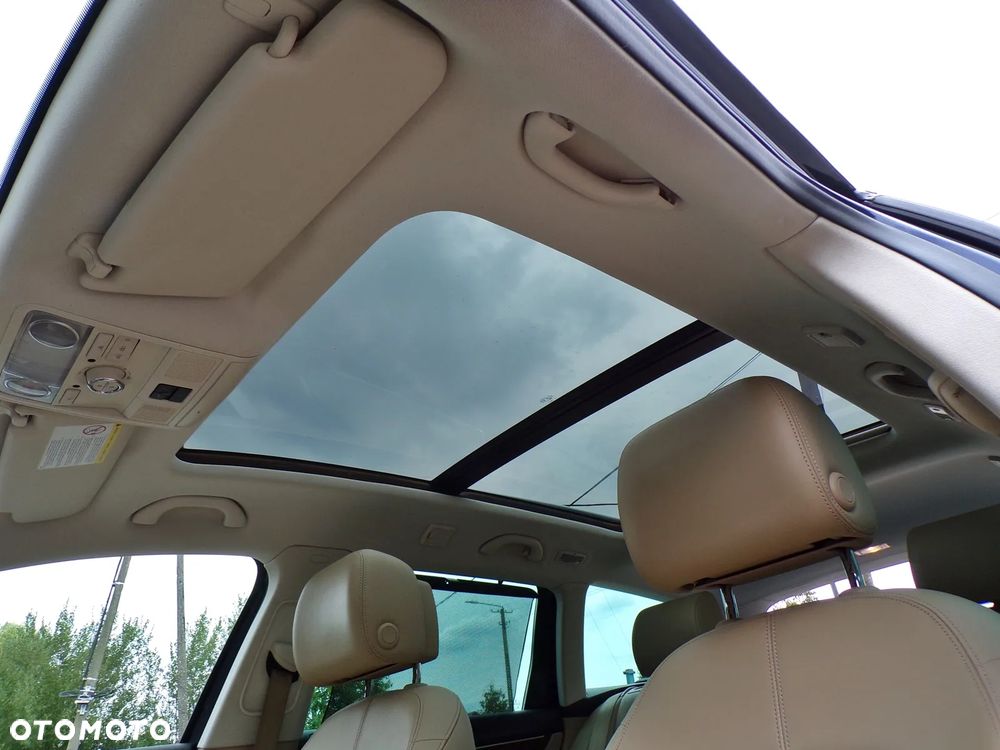 Volkswagen Passat 2.0 TDI DSG BlueMotion Technology Highline - 28