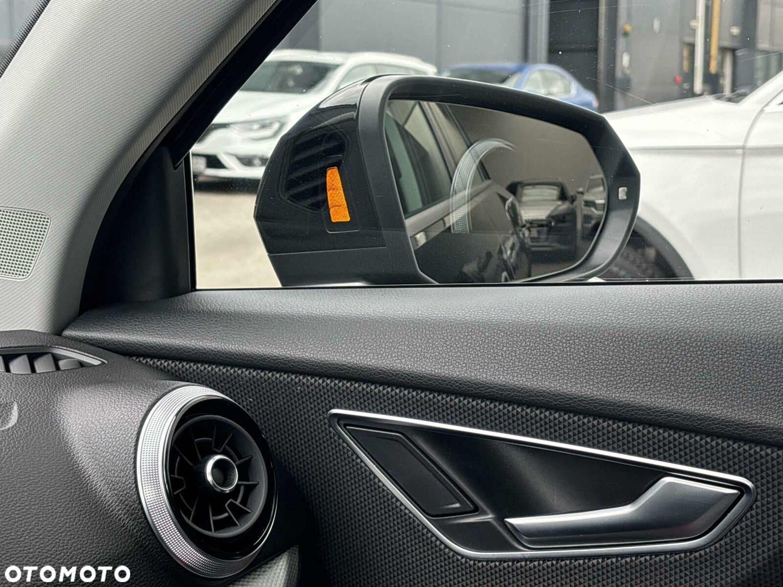 Audi Q2 - 21