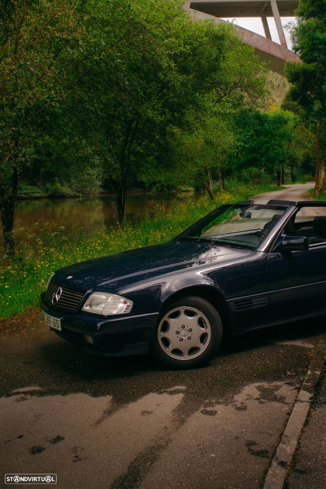 Mercedes-Benz SL 300 Standard - 9
