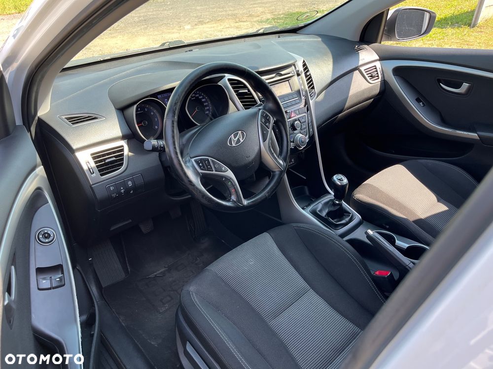 Hyundai i30 1.4 Comfort - 7