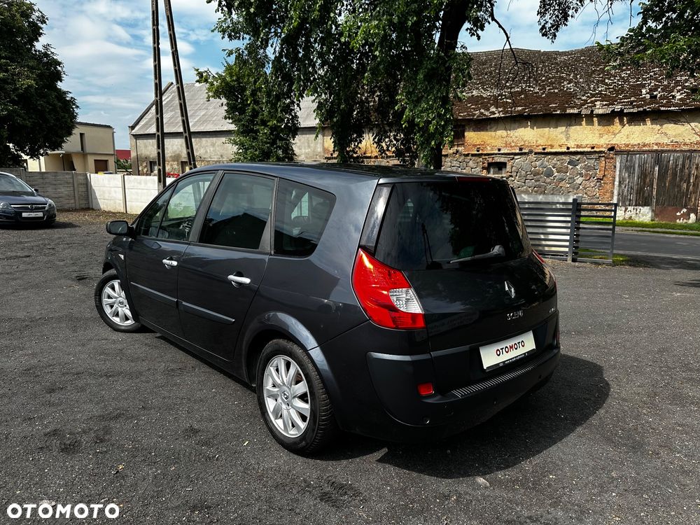 Renault Scenic - 6