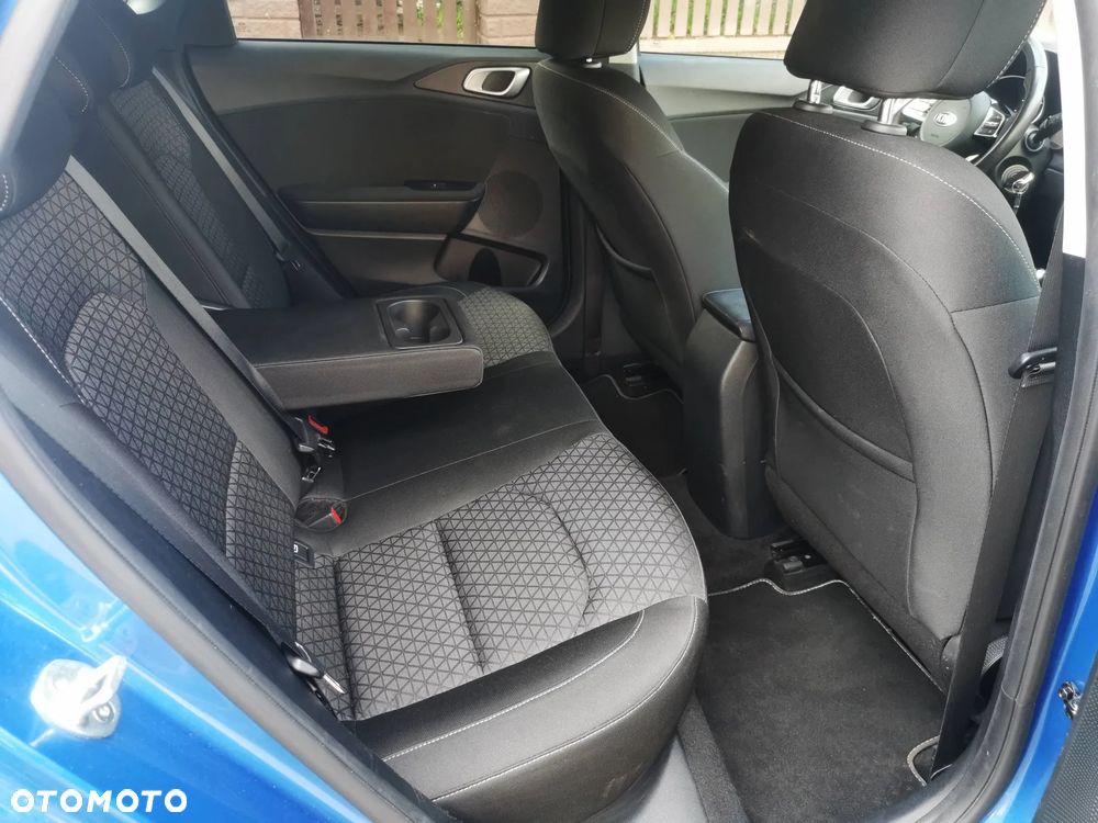 Kia Ceed 1.4 T-GDI OPF Platinum Edition - 12