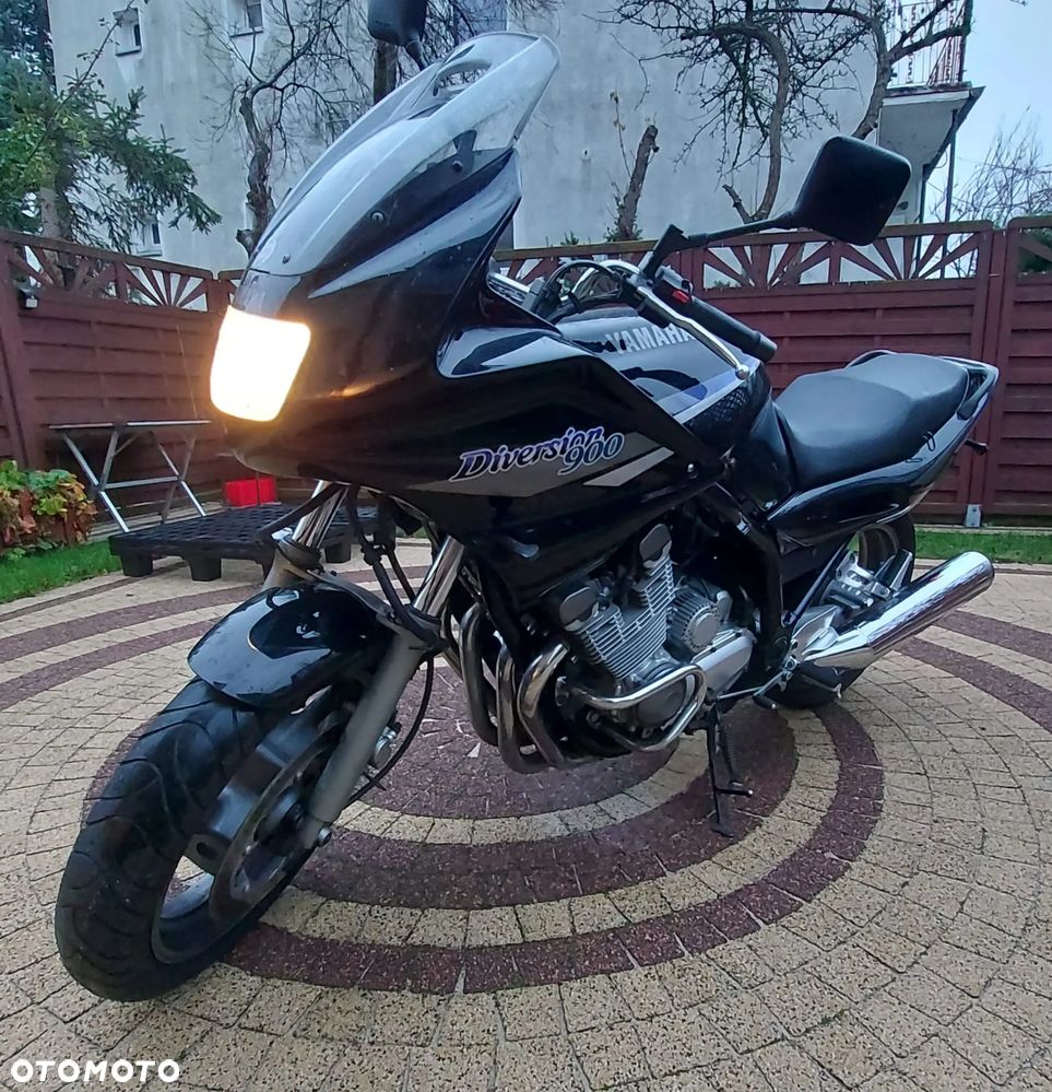 Yamaha XJ - 2