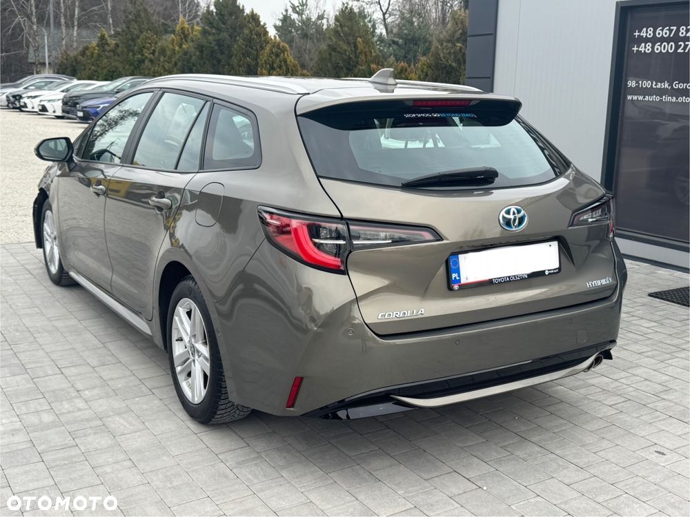 Toyota Corolla 2.0 Hybrid Comfort - 5