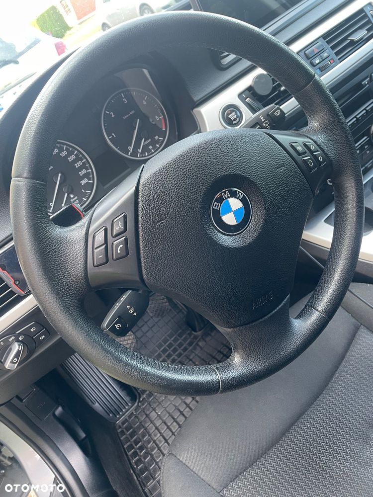 BMW Seria 3 - 9