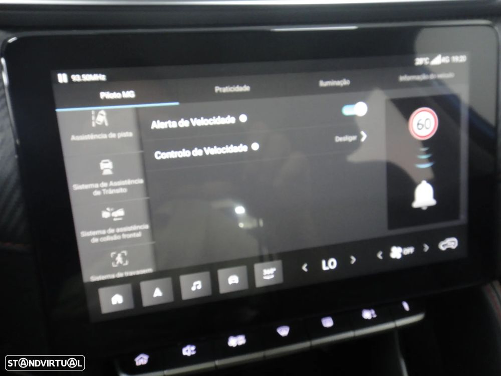 MG ZS Standard Luxury - 34
