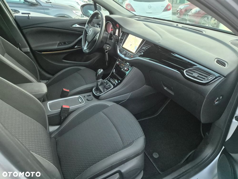 Opel Astra 1.4 Turbo Edition - 8