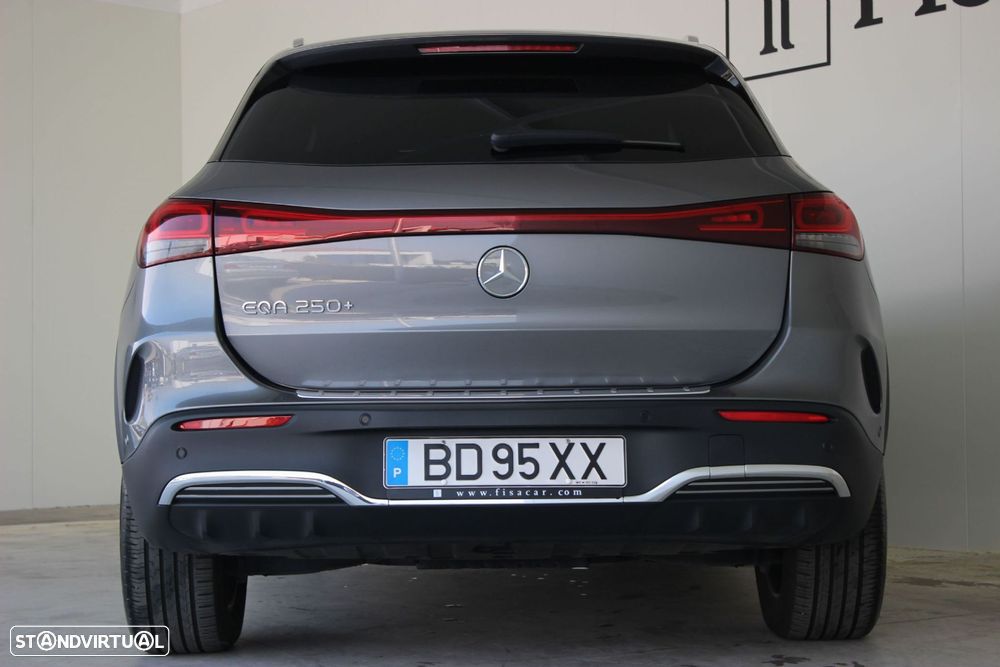 Mercedes-Benz EQA 250+ AMG Line - 11