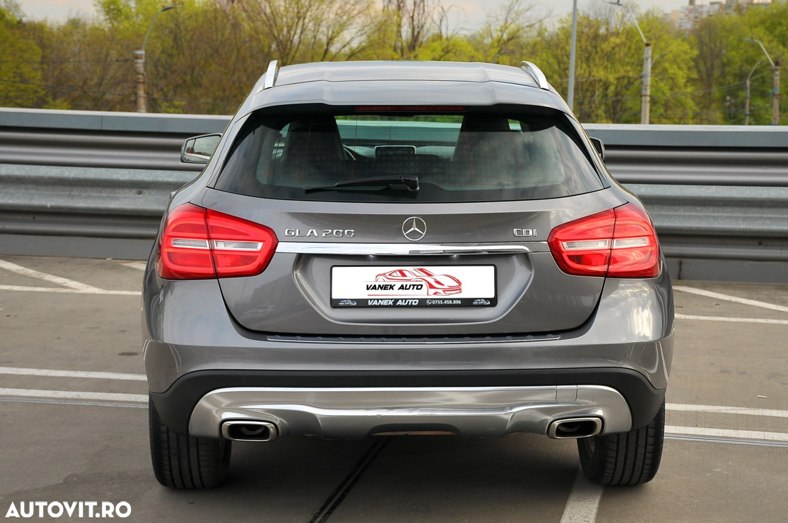 Mercedes-Benz GLA 200 (CDI) d 7G-DCT AMG Line - 10