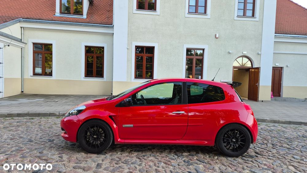 Renault Clio 2.0 16V Sport - 8