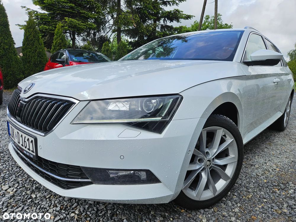 Skoda Superb 2.0 TDI DSG Premium Edition - 6