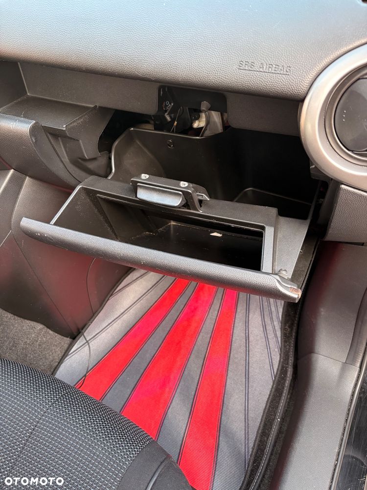 Mazda 2 1.3 Dynamic - 10